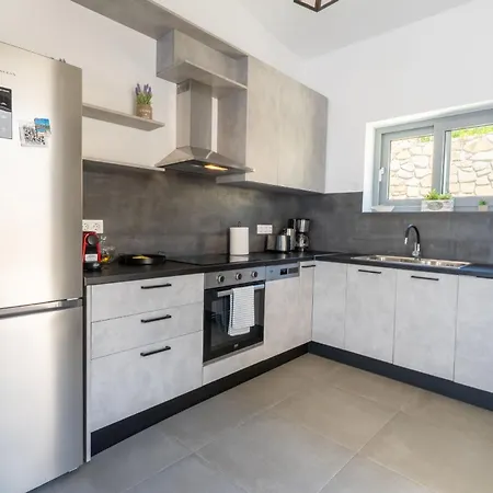 Aphitriti Oxomeria Villa Kacimátika