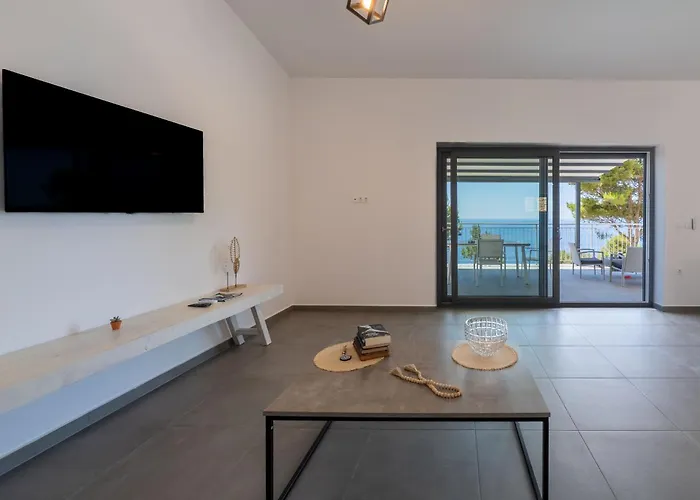 Aphitriti Oxomeria *