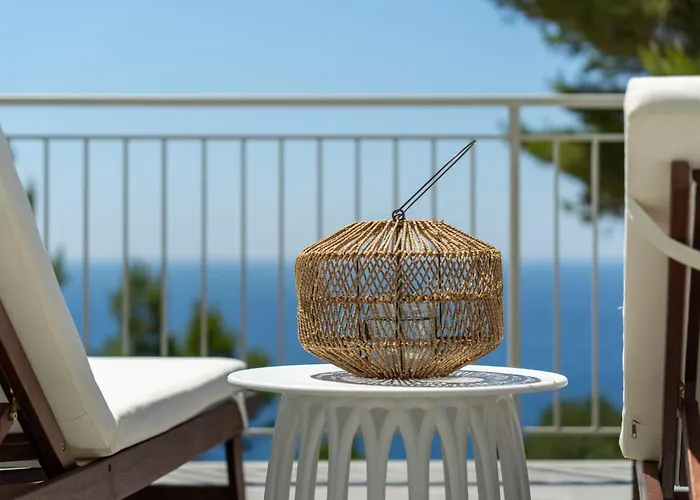 Aphitriti Oxomeria * Kacimátika